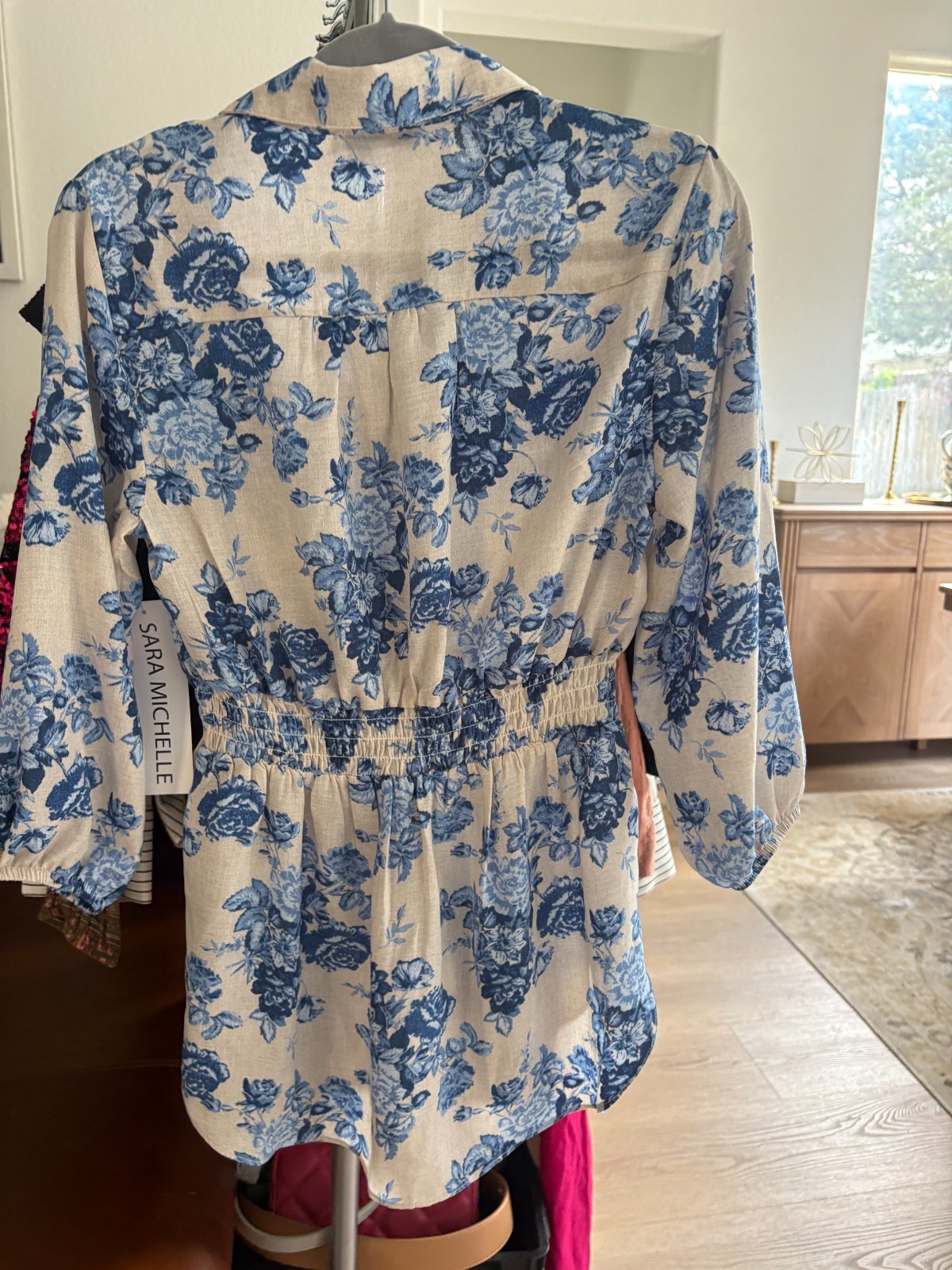 Sara Michelle Blue Floral Toile Blouse Smocked Waist V-Neck Romantic Top M 6-10