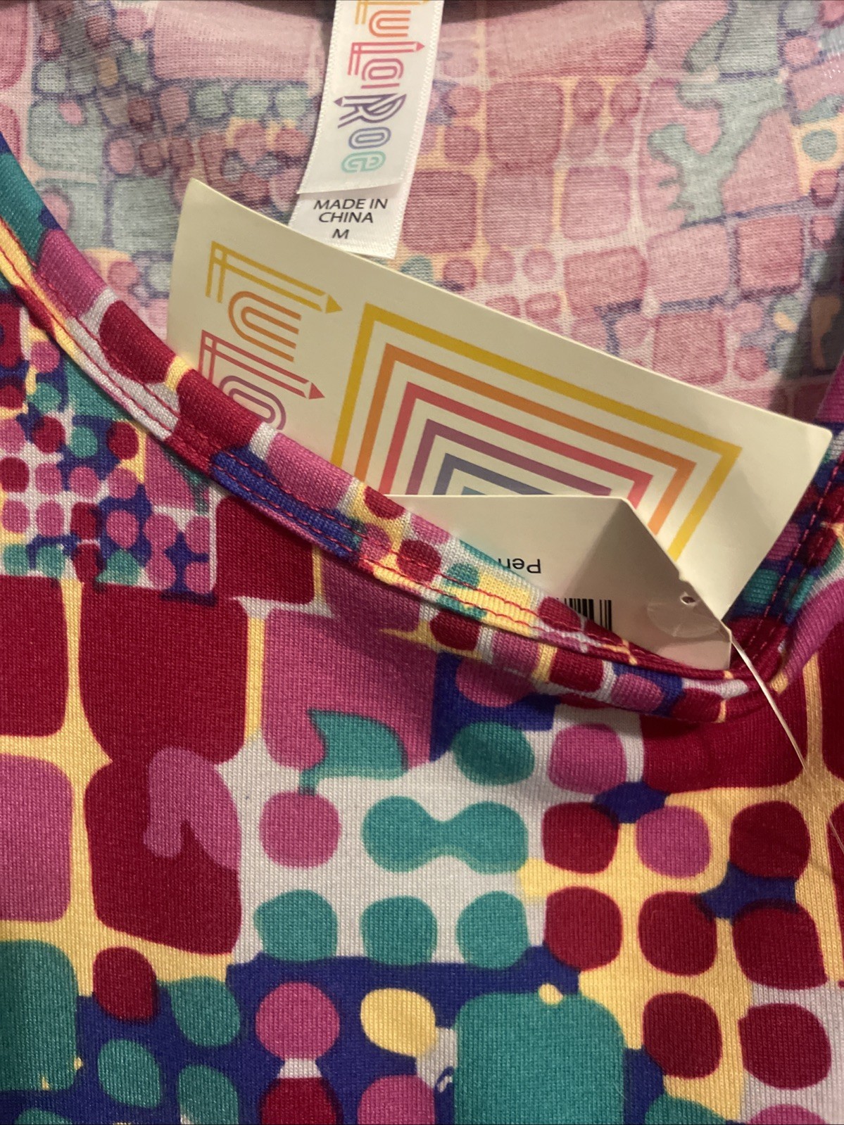 LuLaRoe Perfect T Women’s Top – Floral Print – New With Tags (NWT)