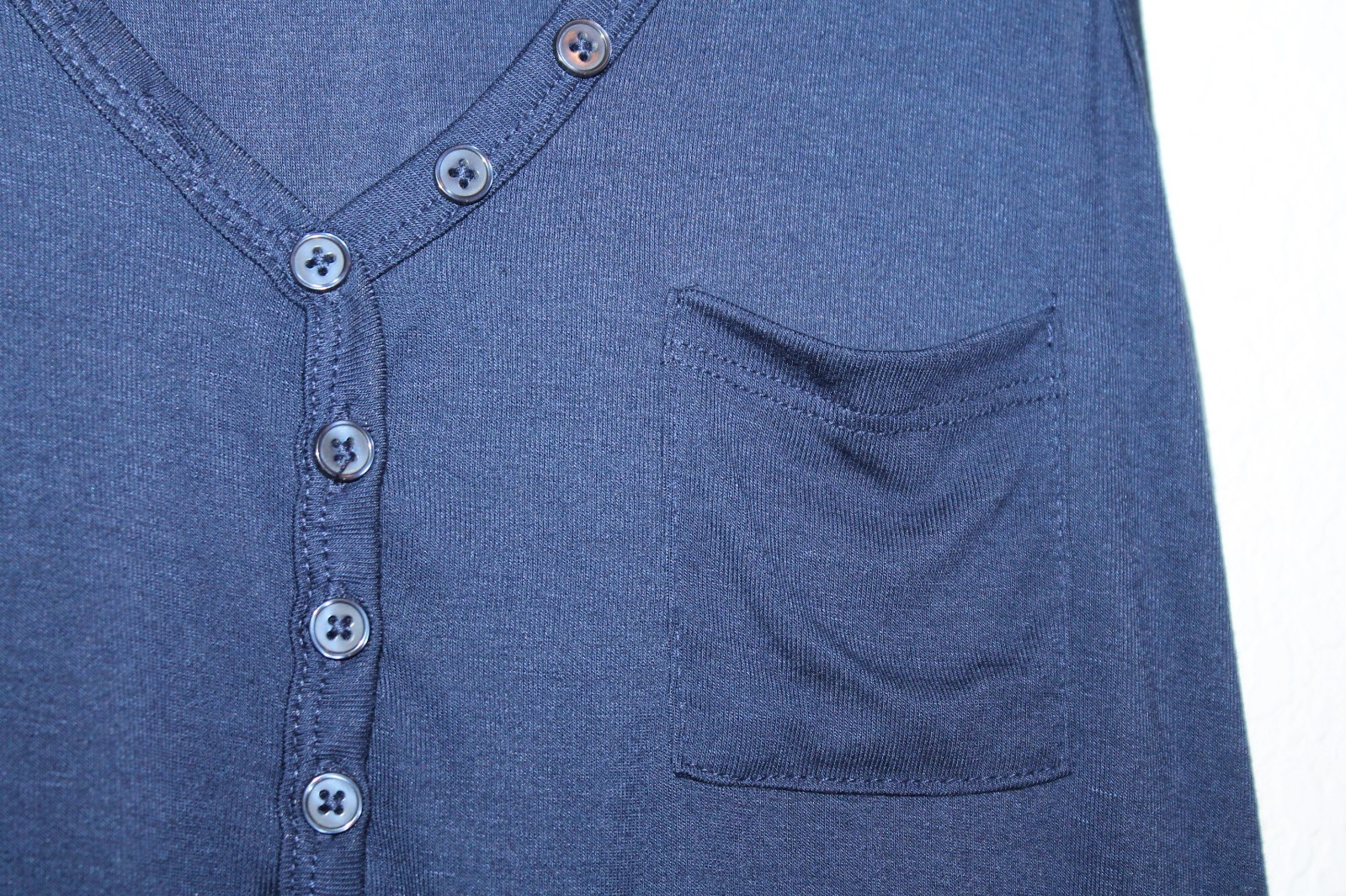 Peace & Pearls blue tank NWT V-neck Size Medium MSRP $25 rayon blend Summer