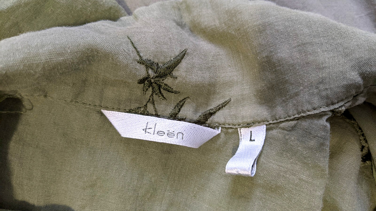 Kleen Women’s Long Sleeve Button Front Shirt Sz L 100% Linen Plants Green EUC