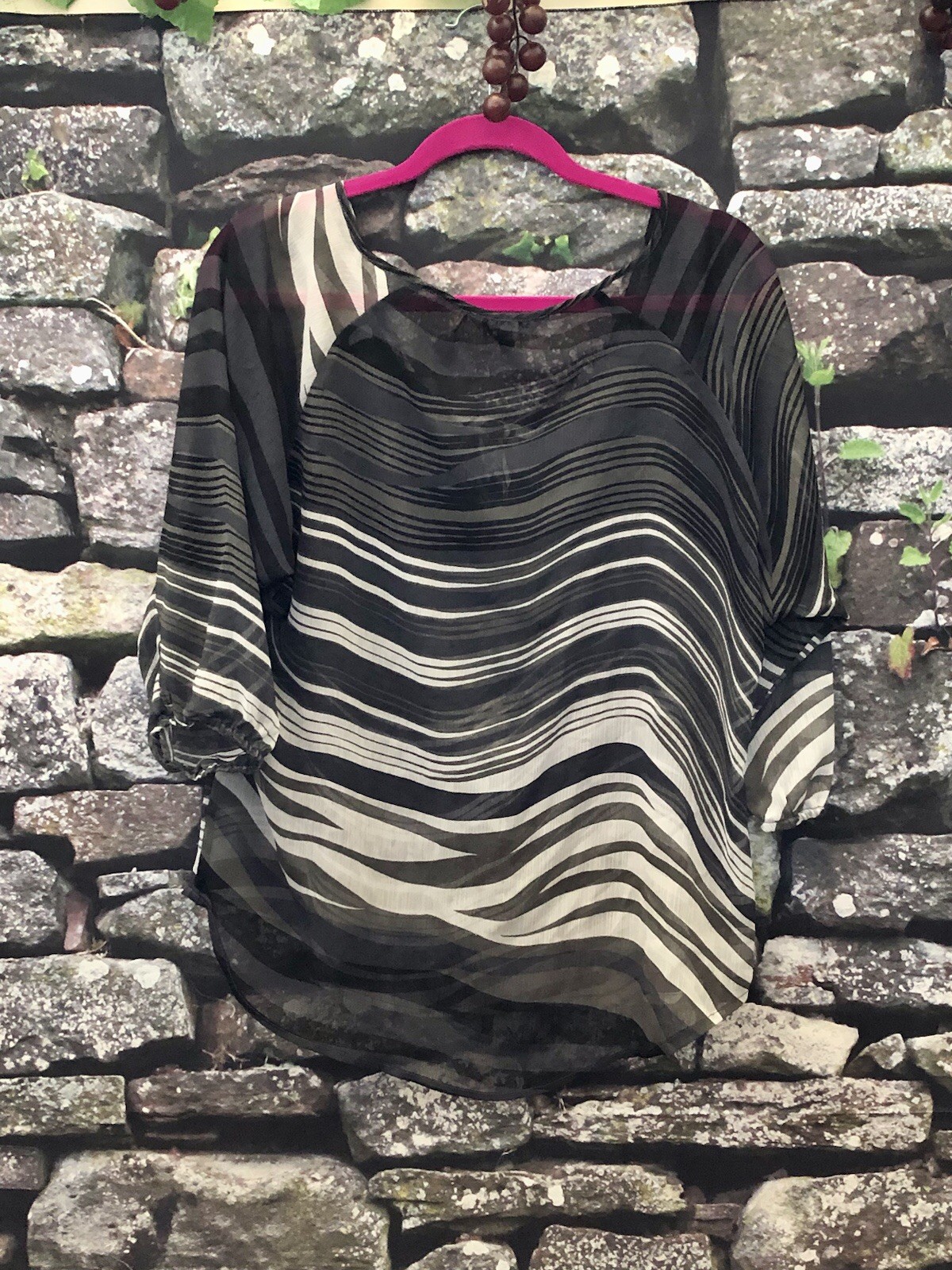 Express Black Grey Abstract Chiffon Blouse Tie Front Accent Hi Lo Sheer Size M