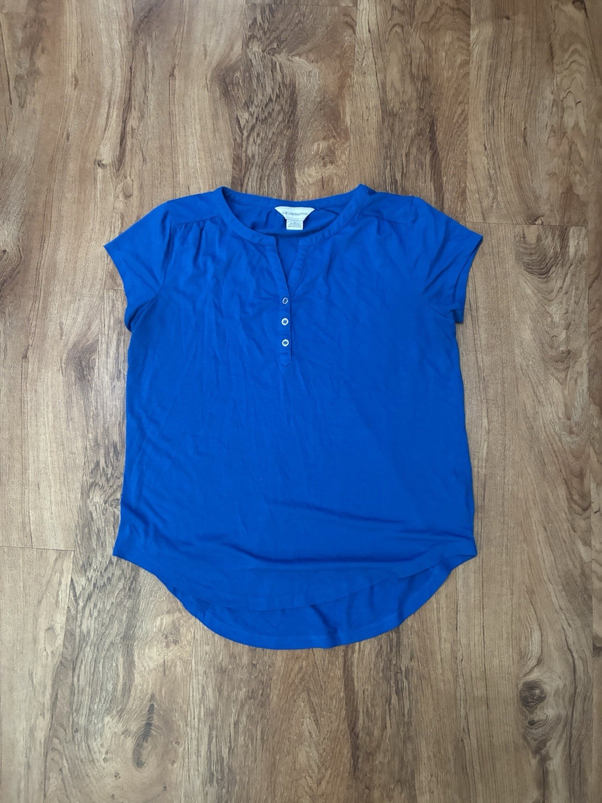 Liz Claiborne Blue Blouse Women’s Size Large 70% Rayon 30% Polyester