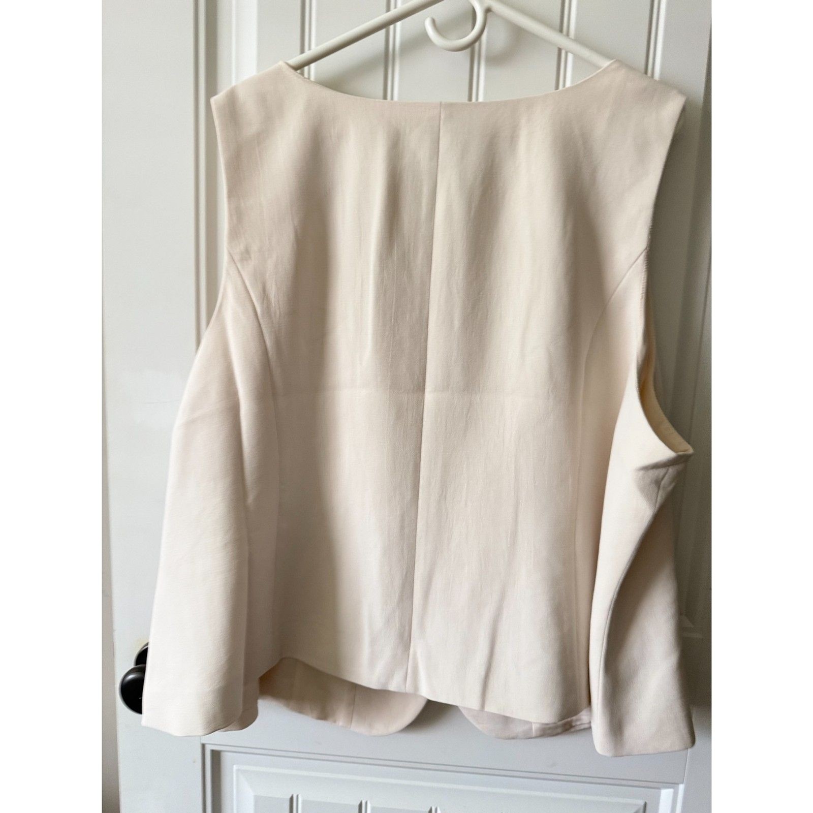 A New Day Cream Square Neck Button Down Top Vest Plus Size 3X NWT