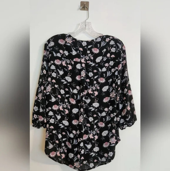 Pleione V-Neck‎ Floral Blouse Women’s Medium