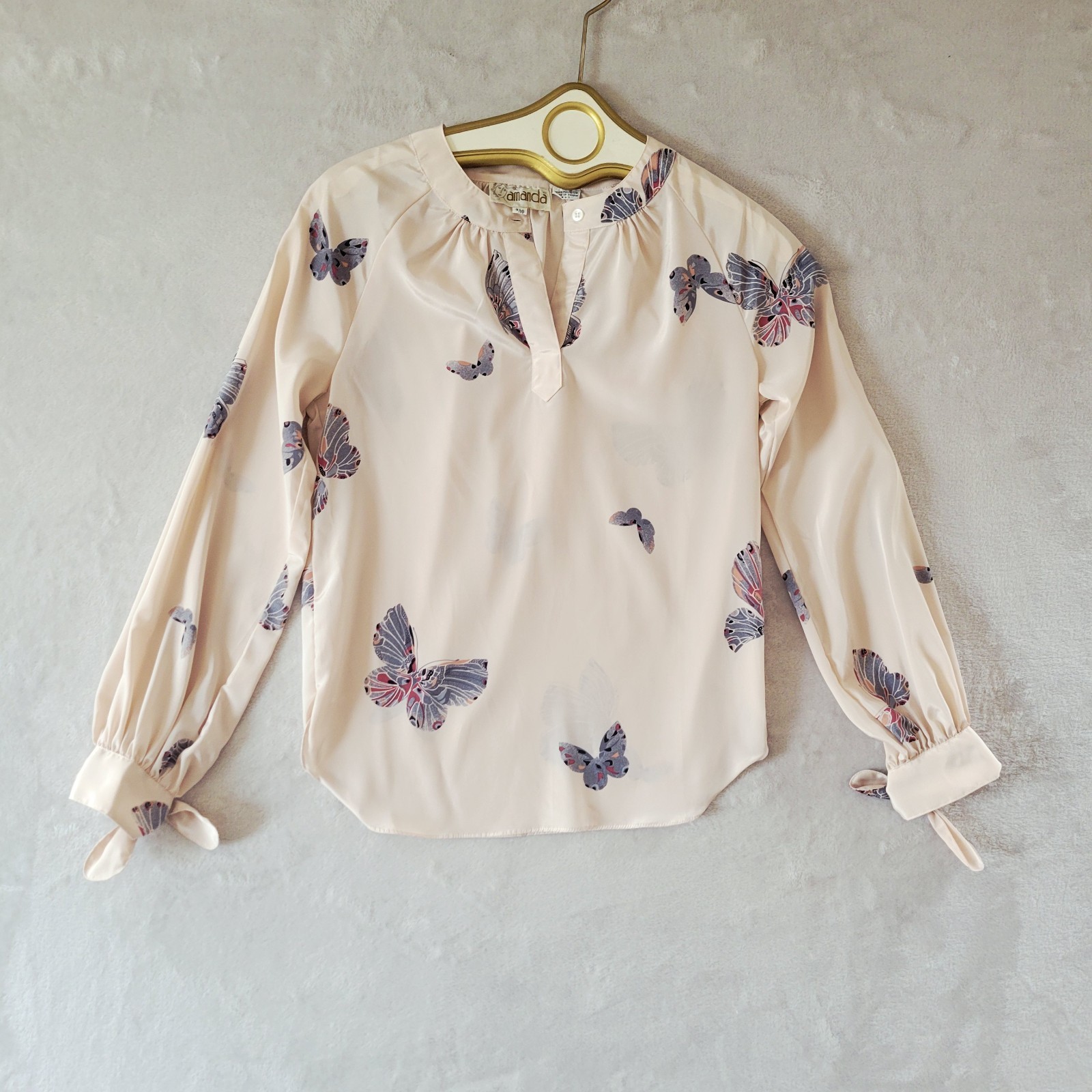 VTG 1970s Butterfly Print Silky Blouse S/M Bishop Sleeve Tie Cuff