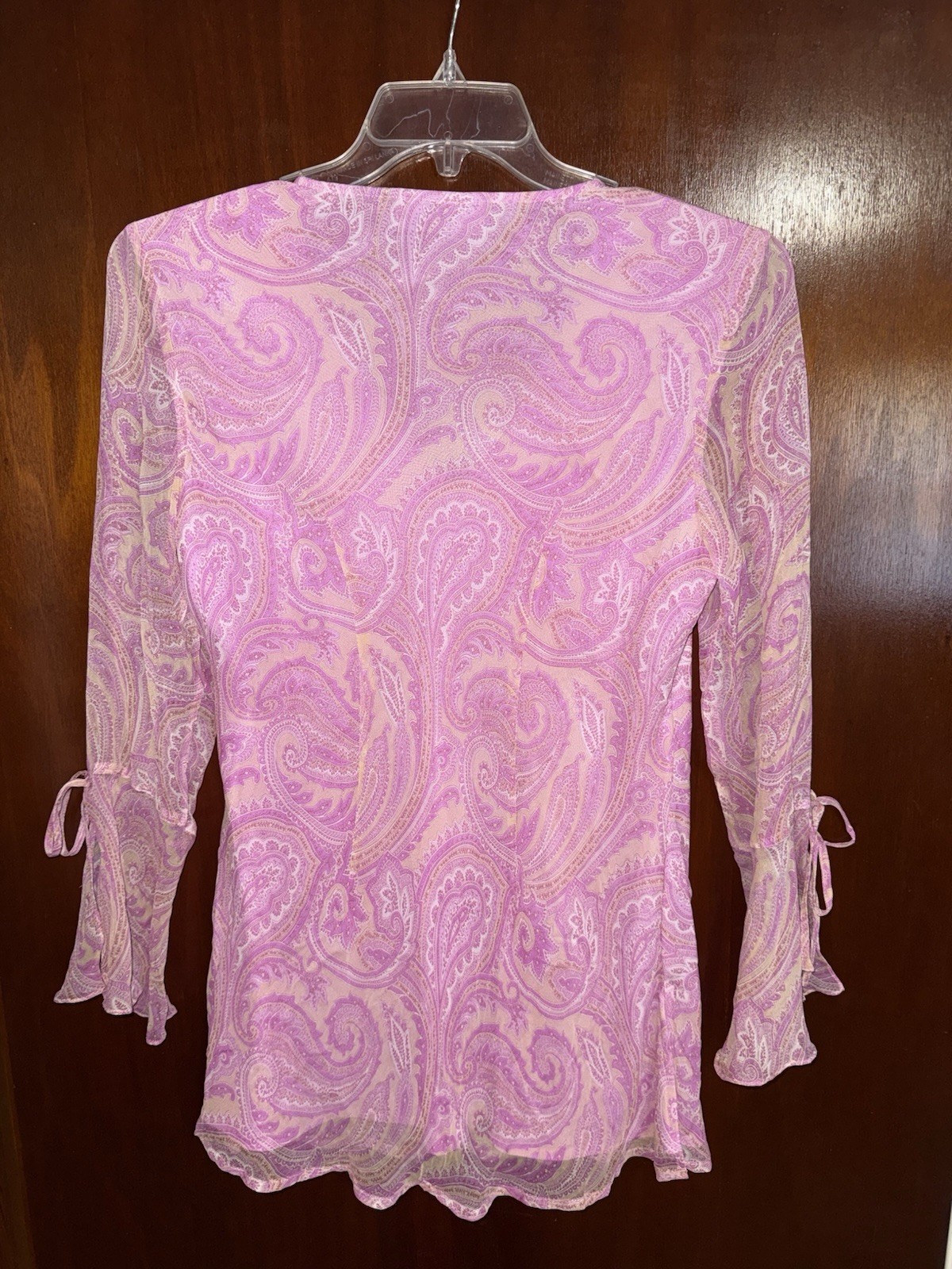 100% Silk Separates Medium NYC Design Co. Pink Paisley V-Neck Long Sleeve Blouse