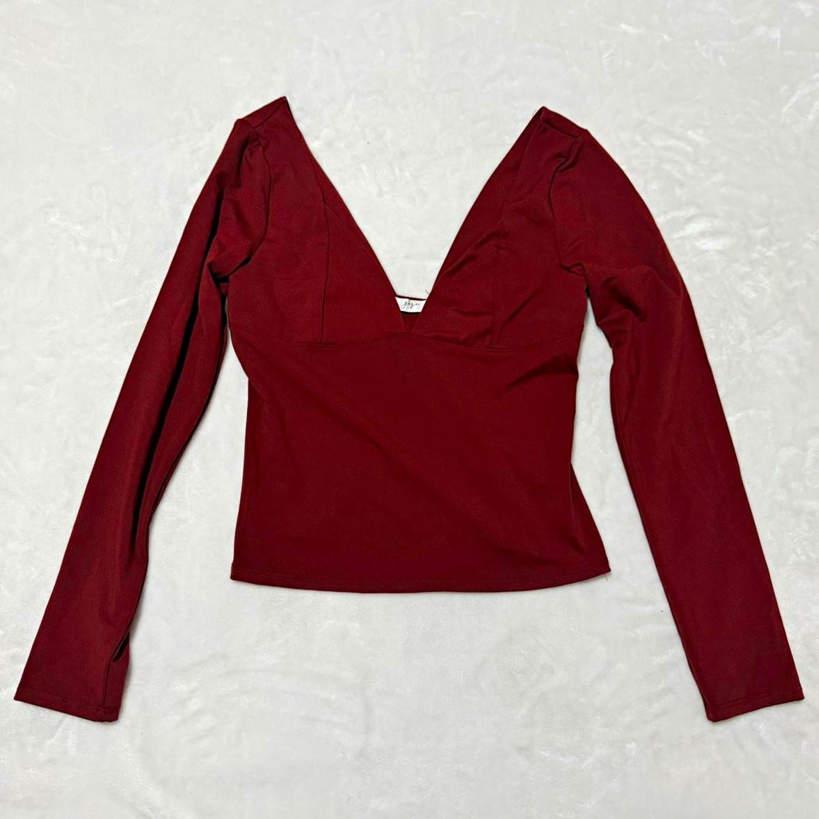 Women’s Red V-Neck Pleated Knit Pullover Blouse Top Long Sleeve, Size L