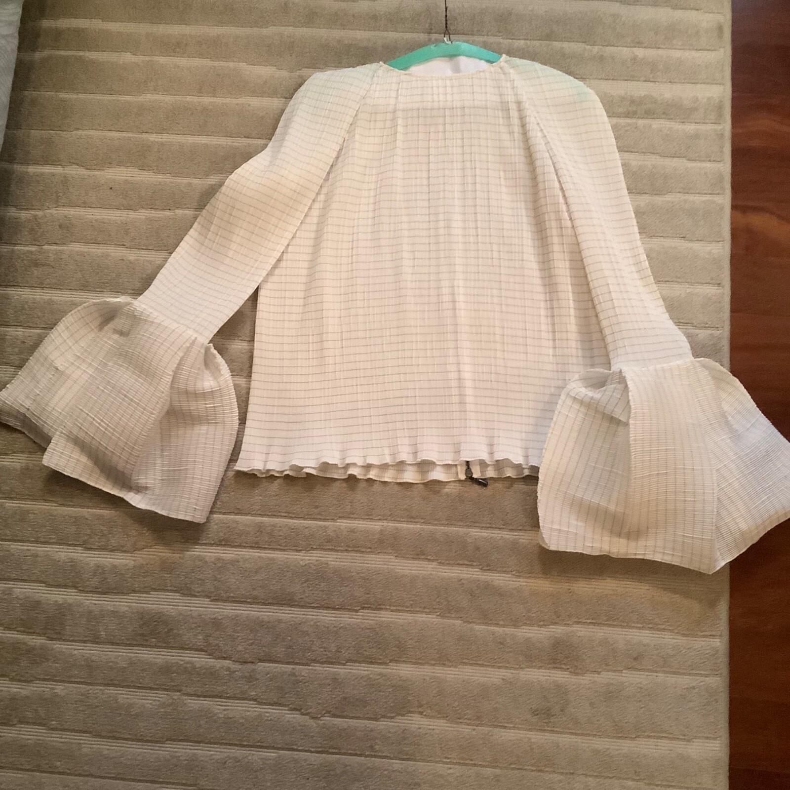 MATICEVSKI 2021 Curve white pleated wide flared lettuce hem top AUS 12 /8 Us