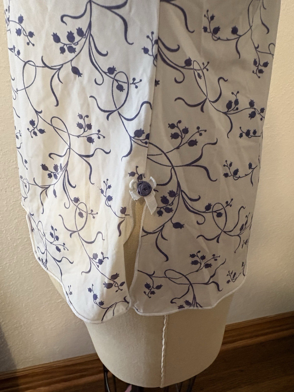 White And Purple Floral Lace, Cami Top Size Small