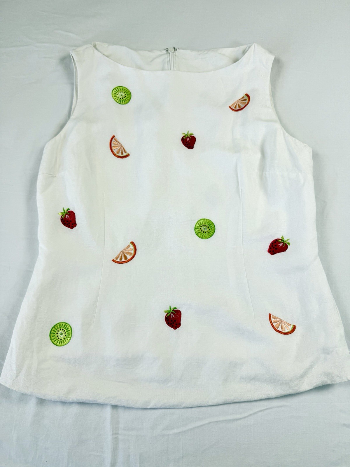 White Linen Embroidered Fruit Sleeveless Blouse Top Summer Cottagecore M/L
