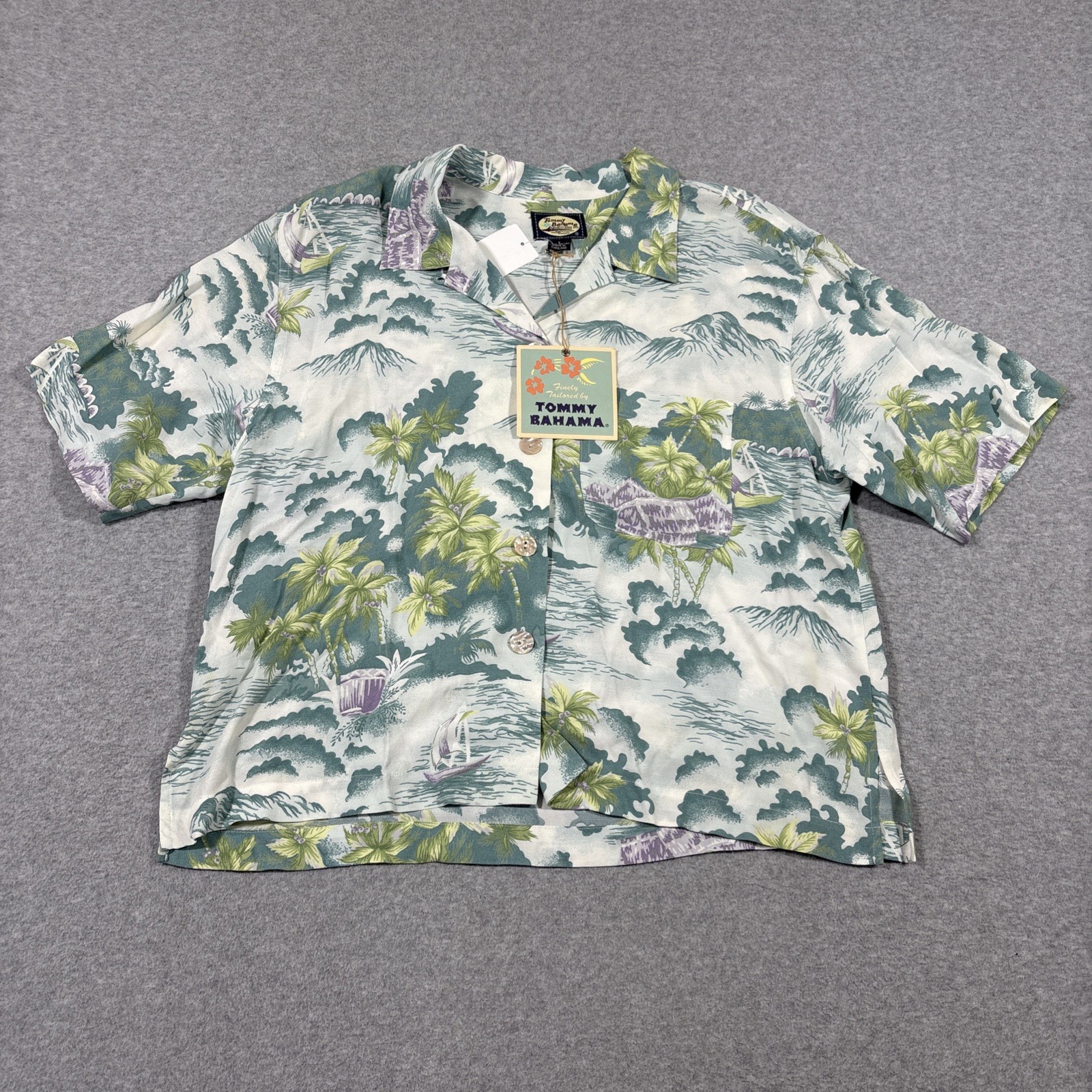 NWT VTG Tommy Bahama Women S Crop Camp Shirt Pacific Highway Floral Loop Collar