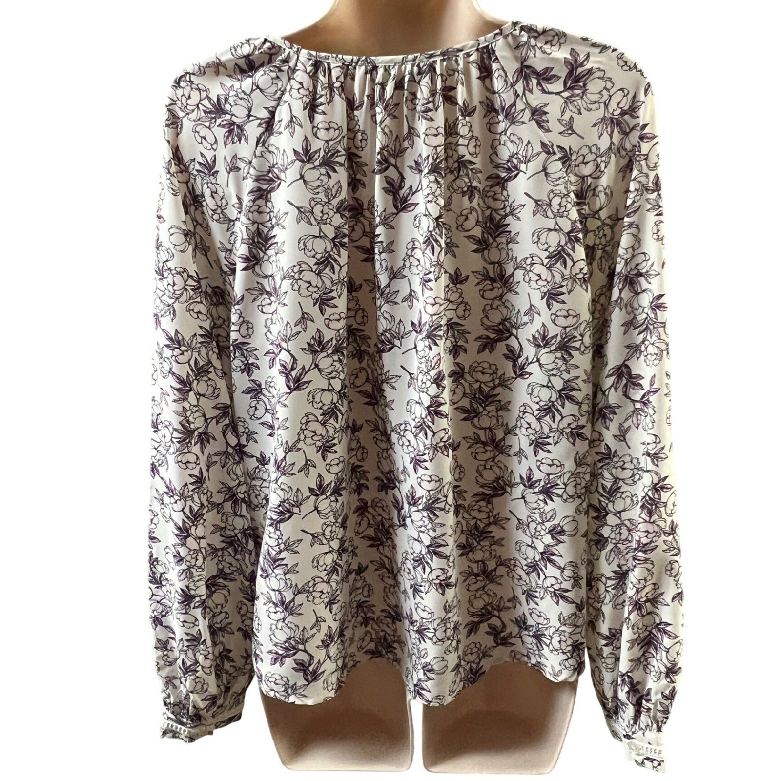 Cooper & Ella V-Neck Blouse Womens Medium Morganite Floral Lace Trim Long Sleeve