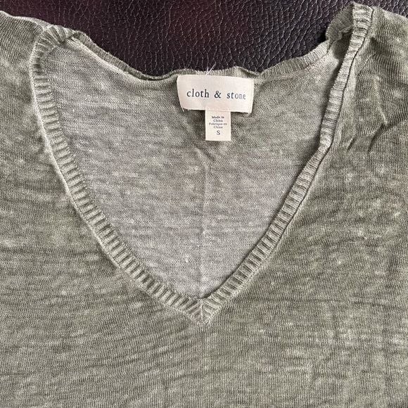 Cloth & Stone top