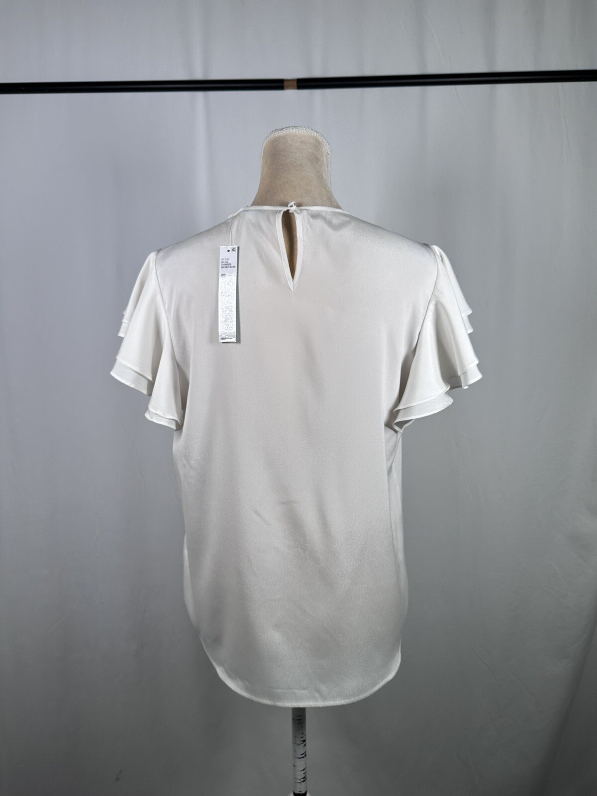 Antonio Melani Women Blouse Shirt Top Medium 100% Silk Short Sleeve Ivory $129