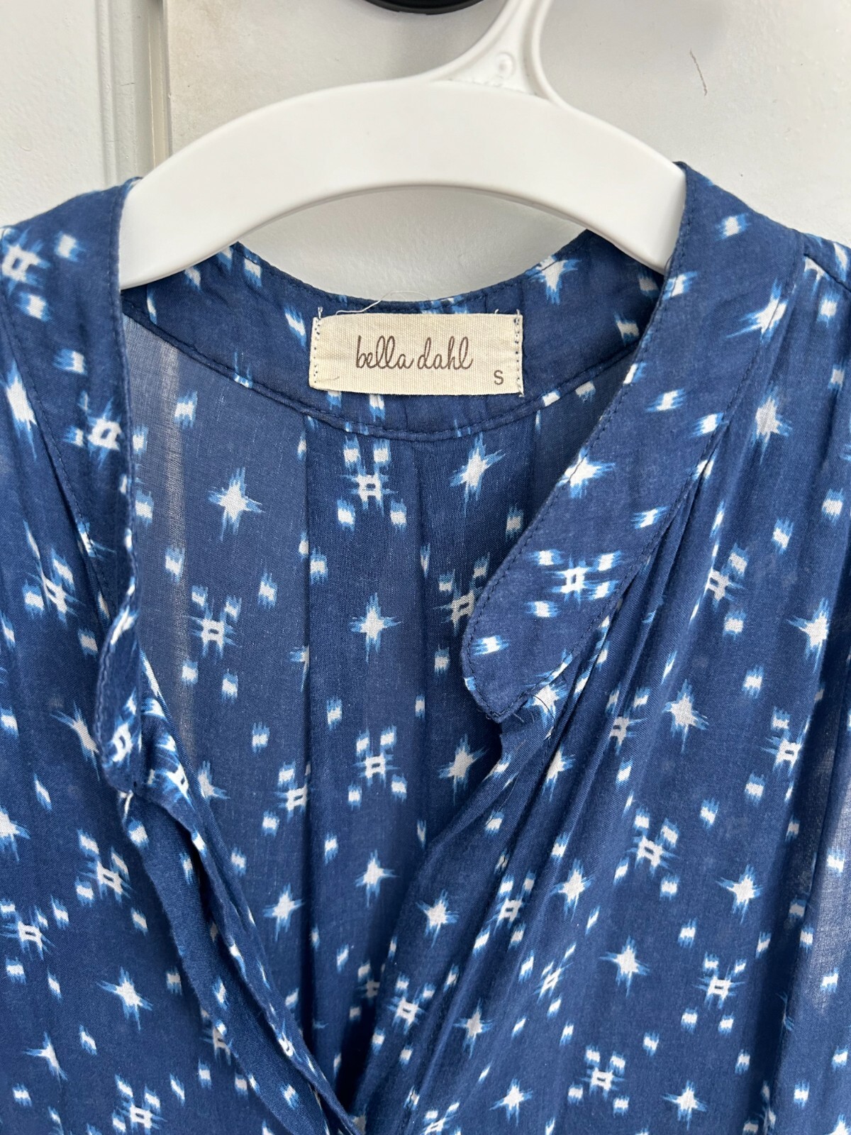 Bella Dahl Women’s Blue / White Buttonfront Sleeveless Top Size S Small