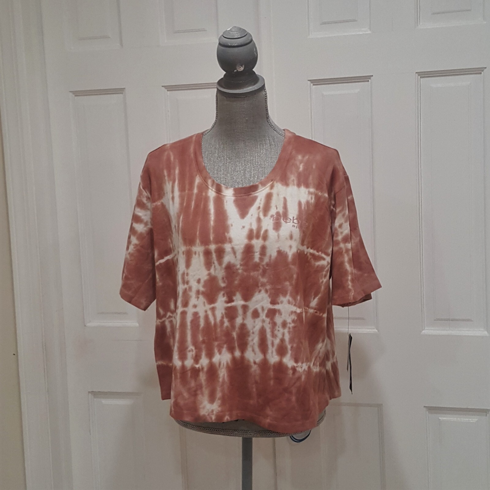 bebe Sports Women’s Tie Dye Tee Shirt Rose Dust NWT Size Medium