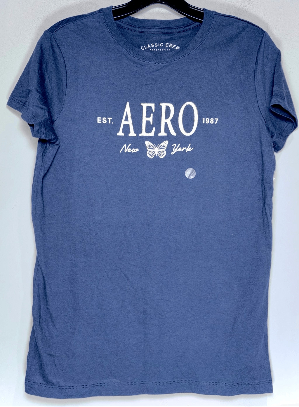 Aero classic crew tee shirt size large