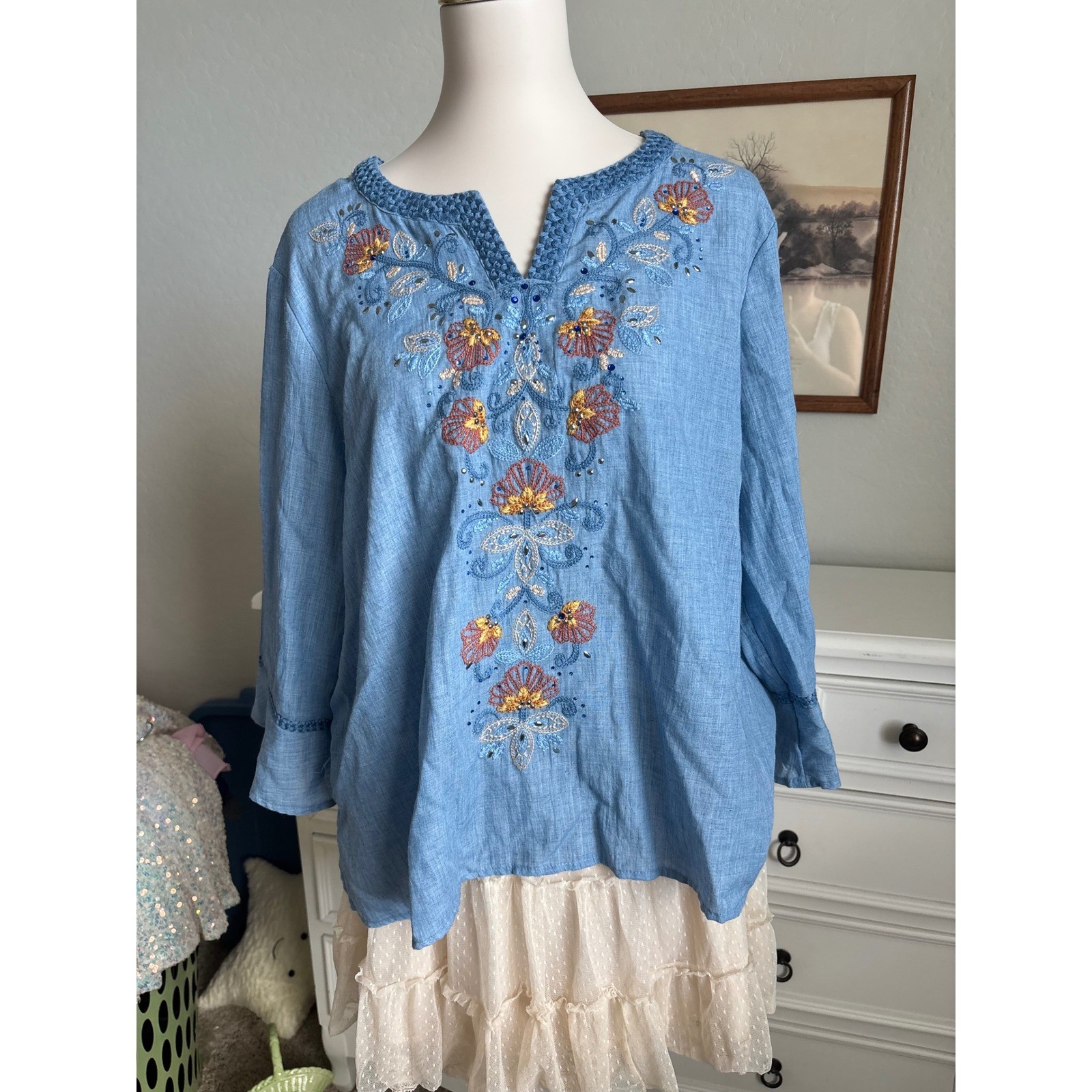 Alfred Dunner Embroidered Blouse Light Blue Petite XL Floral Beaded Split Neck