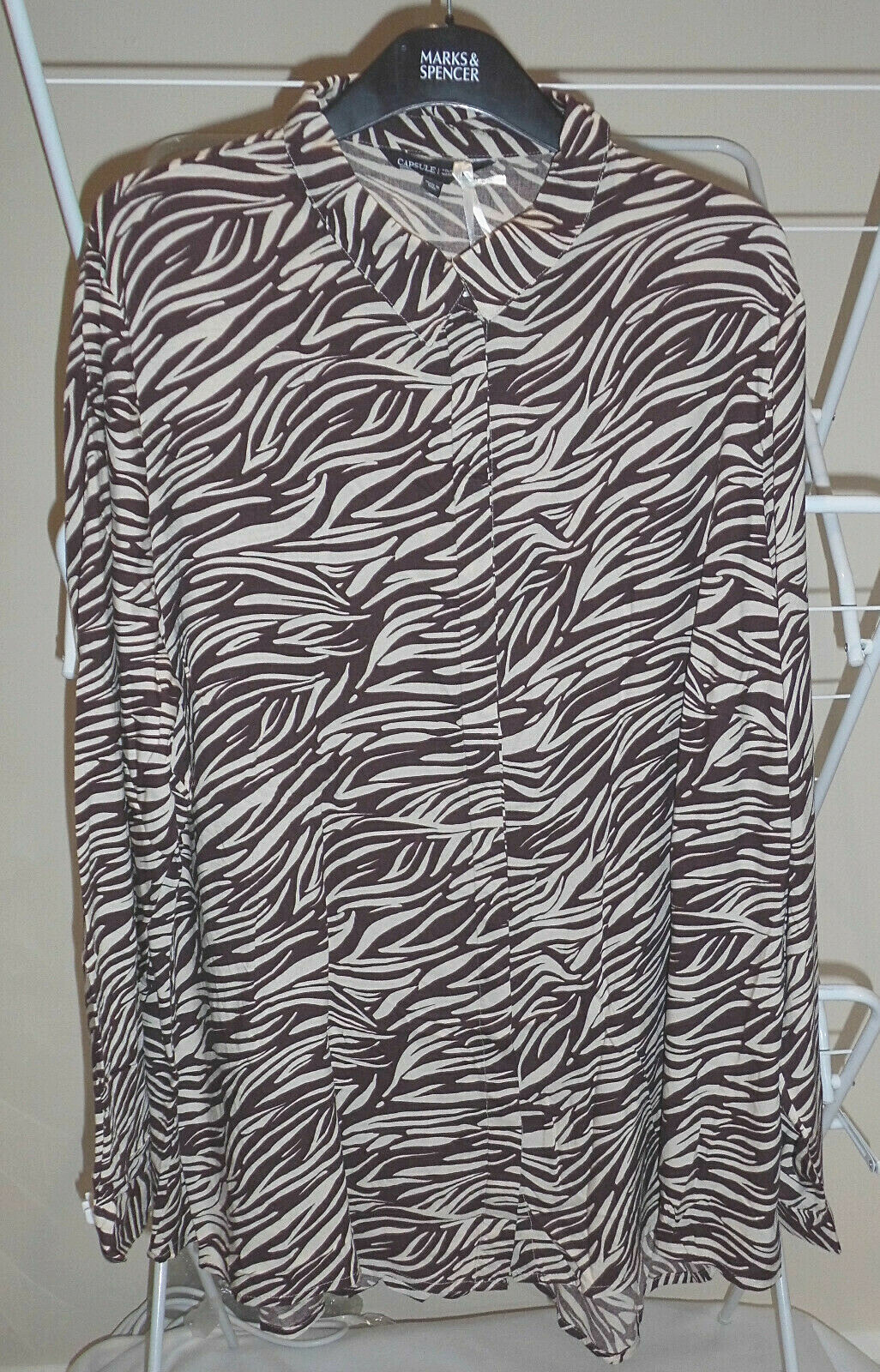 NEW Capsule Zebra Pint Dipped Back Blouse/Shirt