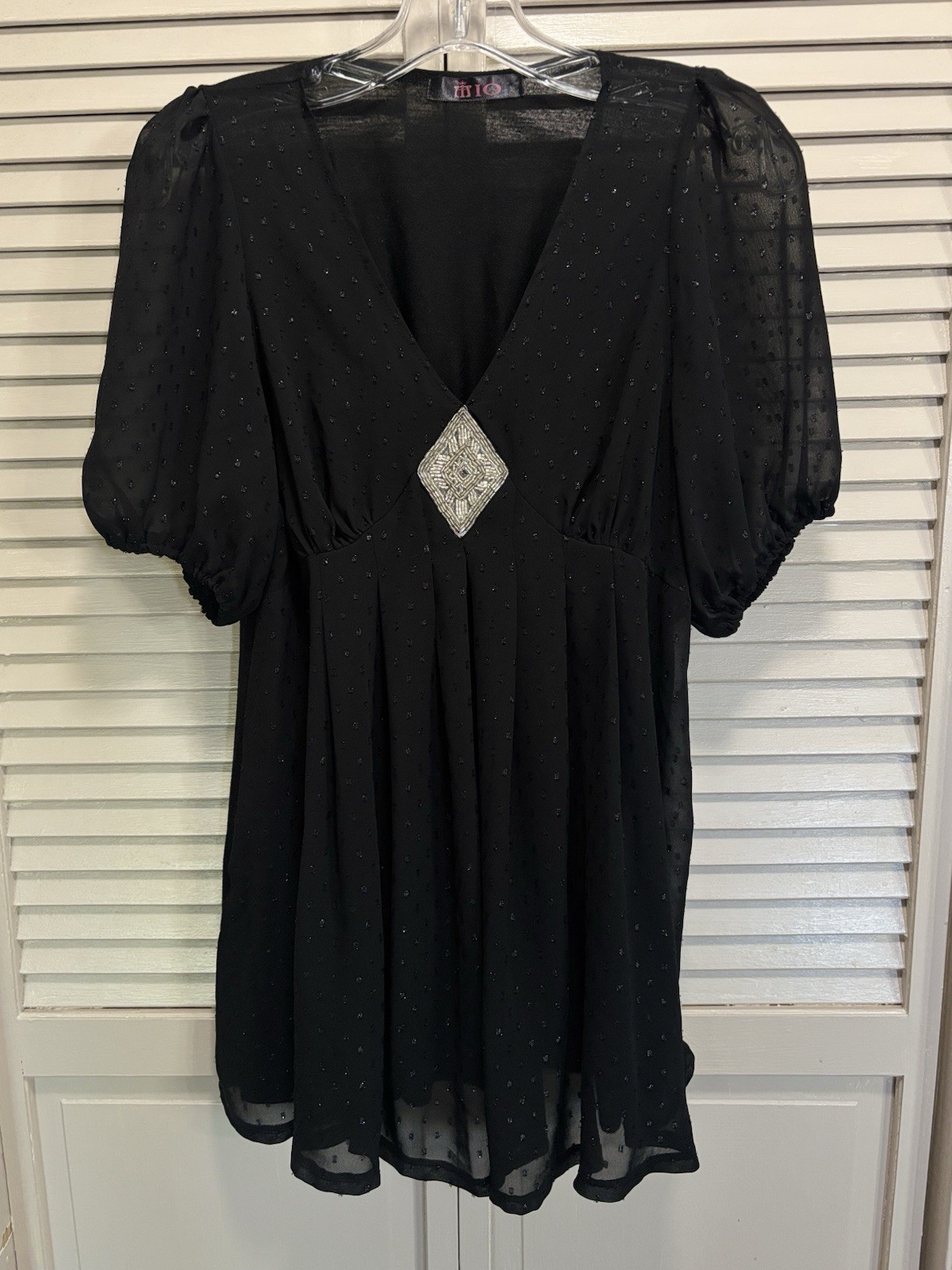 Mio Black Sheer Chiffon Short Puff Sl Beads Glitter Blouse Size M Lined V Neck
