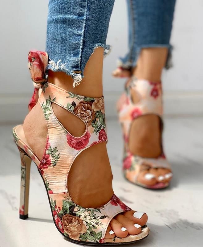 Summer New Style Women'S Shoes 40-43 Large Size Foreign Trade Style Sandals, High Heels, Flower Stiletto Shoes